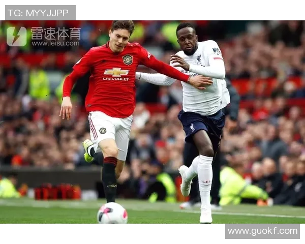 哈罗足球明星的身份揭秘及其在足球界的影响力分析